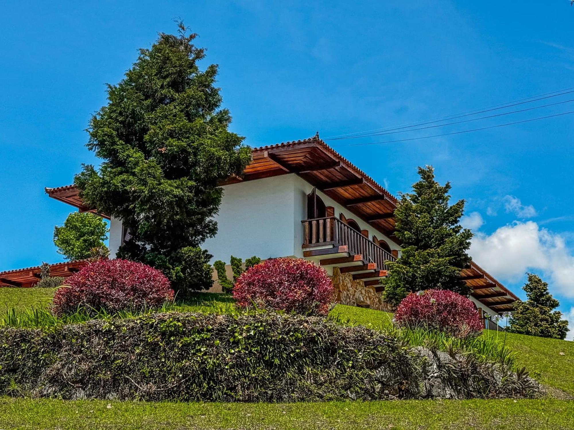 Campos do Jordão Mansao Nacional Inn מראה חיצוני תמונה
